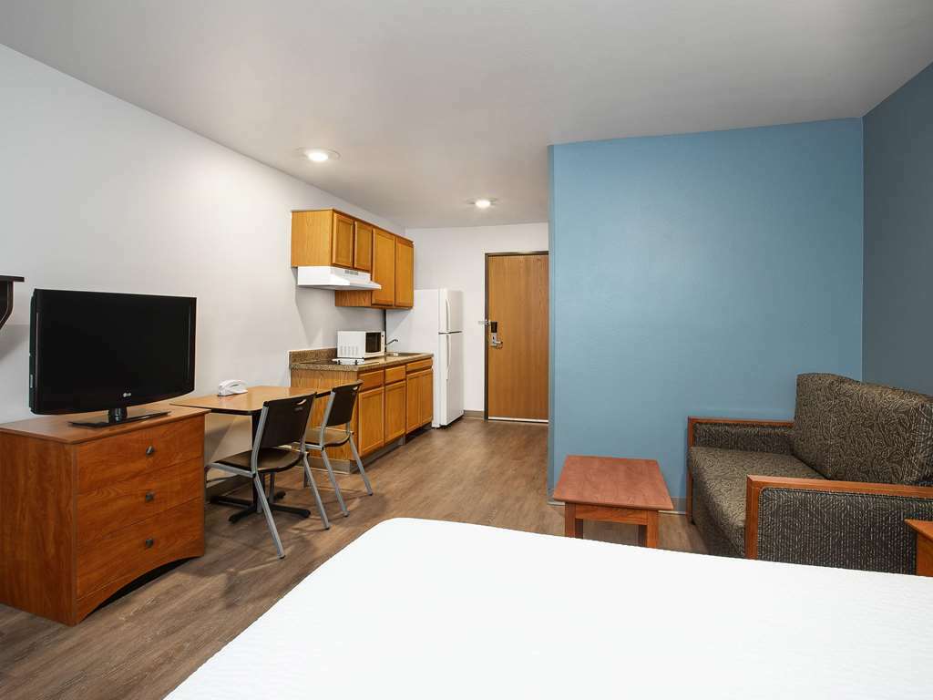 Extended Stay America Select Suites - Pensacola - Northeast Ferry Pass Номер фото